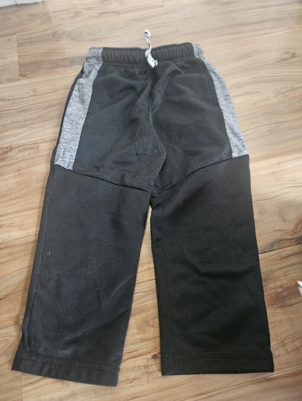 jumping beans Black and Gray Colorblock Joggers 3t
